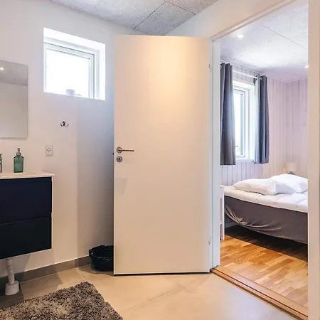 Nyaraló 5 Star In Vaeggerlose Bøtø By