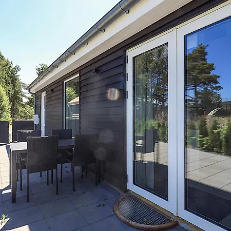 5 Star In Vaeggerlose Bøtø By
